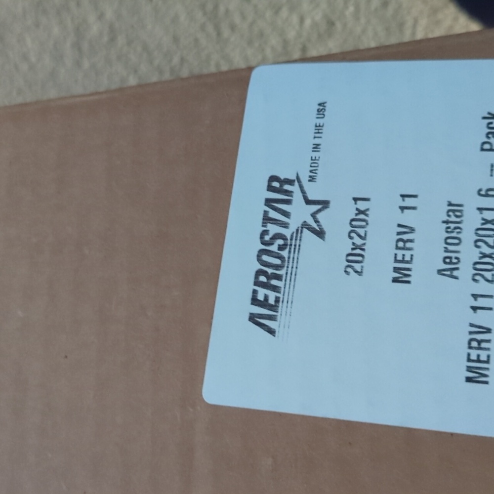Merv 11 Aerostar filters 20x20x1 - Picture 2 of 4